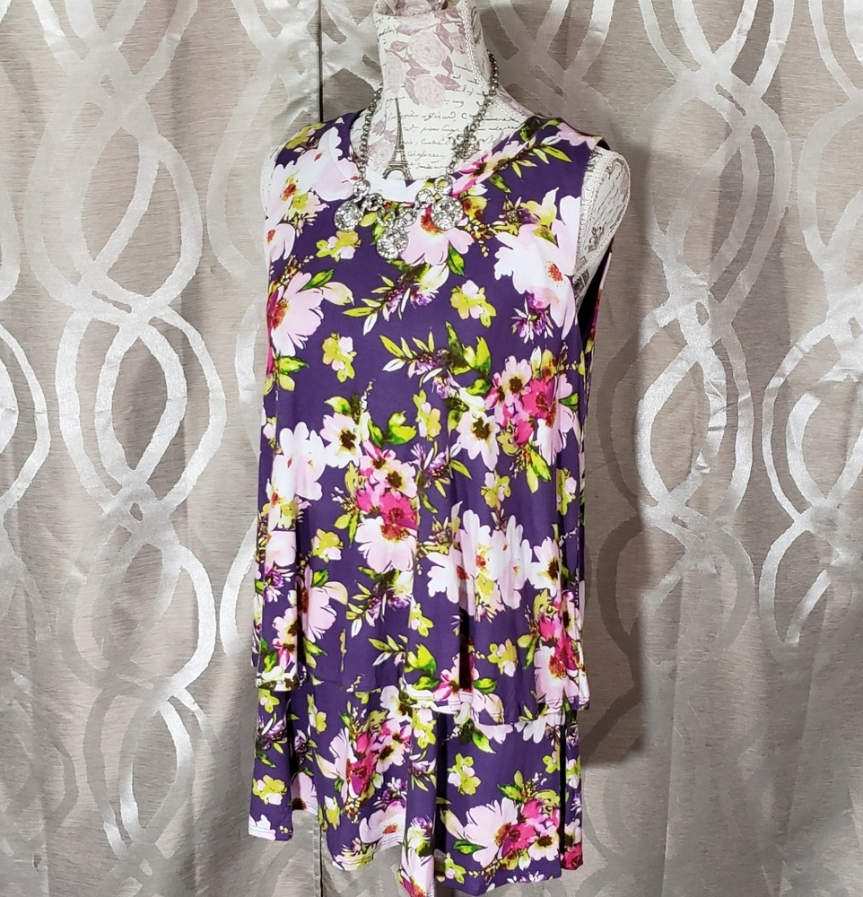 Gorgeous Sleeveless Tiered Tunic By Agnes & Dora